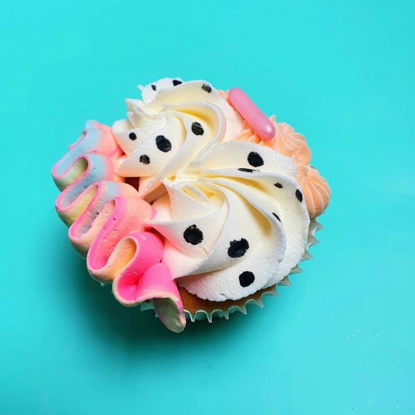 Cupcakes 12 stuks, multi colour gevuld