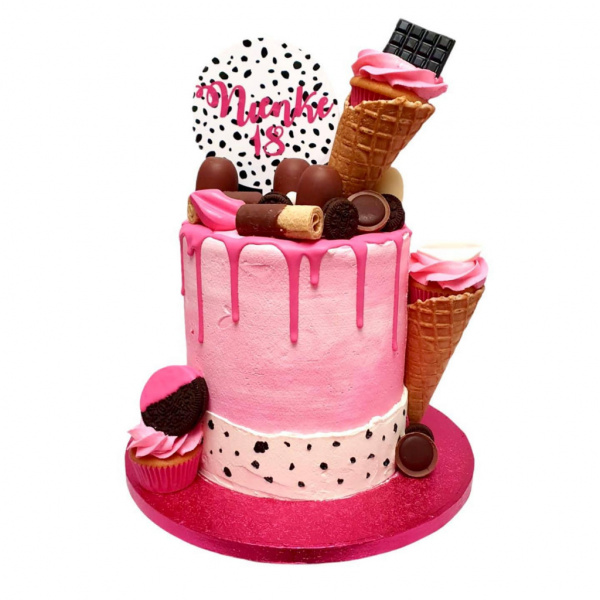 Dripcake model Nienke