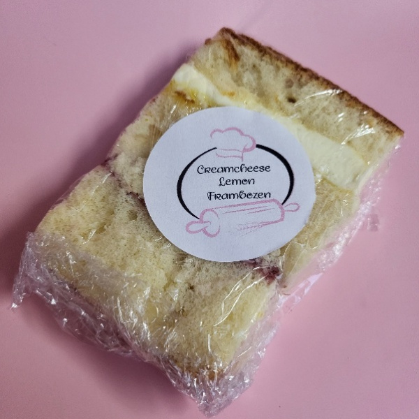 Proefbox taartjes -Champagnecreme met aardbei