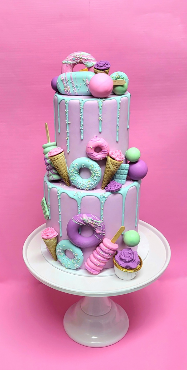 Over the top dripcake