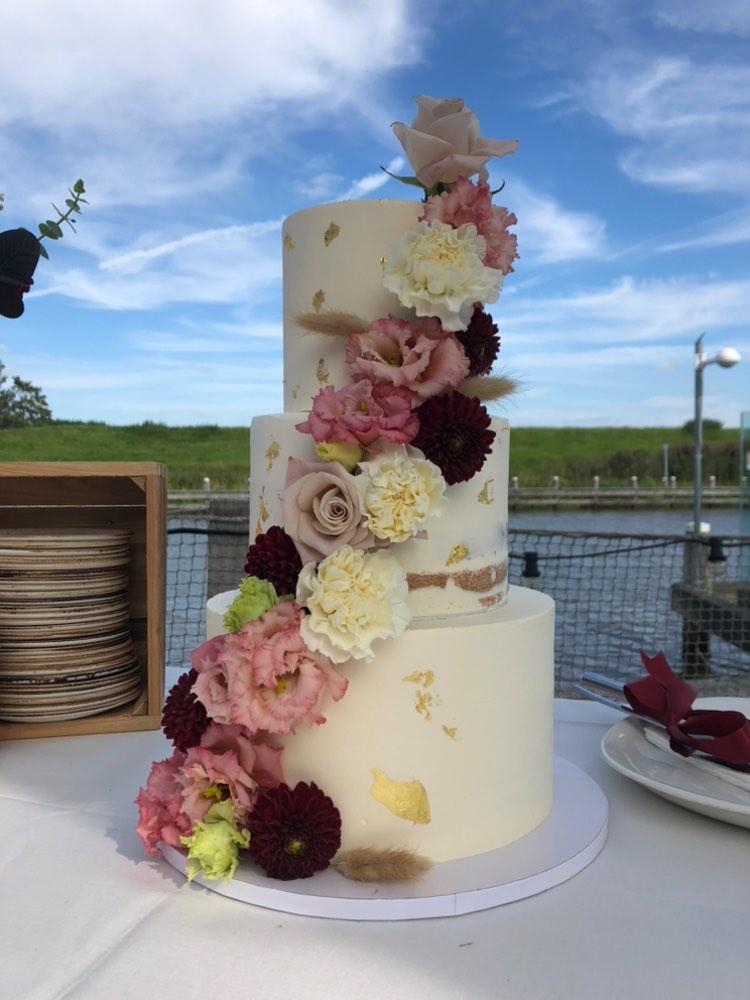 Bruidstaart groningen